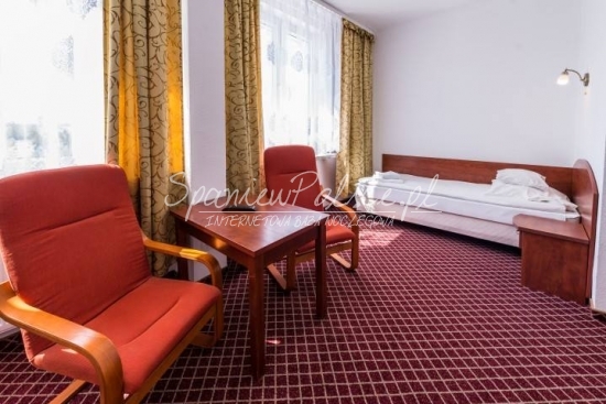noclegi hotel Wodnik Giżycko